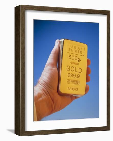 500g Ingot of Pure Gold-Tony Craddock-Framed Photographic Print