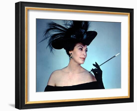 55 DAYS IN PEKING, 1963 directed by NICOLAS RAY with Ava Gardner (photo)-null-Framed Photo