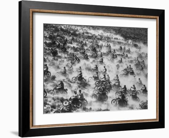 650 Motorcyclists Race Through the Mojave Desert-Bill Eppridge-Framed Photographic Print