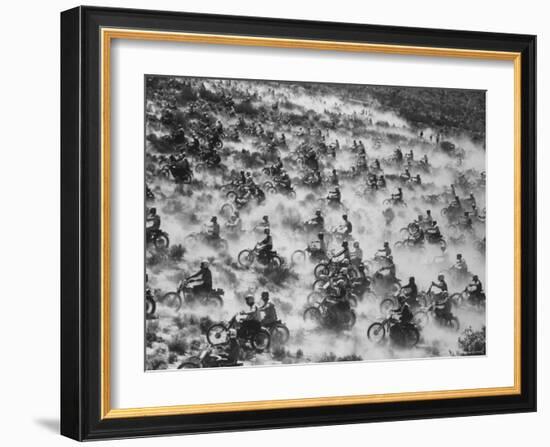 650 Motorcyclists Race Through the Mojave Desert-Bill Eppridge-Framed Photographic Print