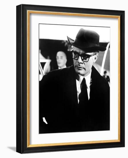 8 1/2, Marcello Mastroianni, 1963-null-Framed Photo