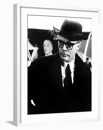 8 1/2, Marcello Mastroianni, 1963-null-Framed Photo