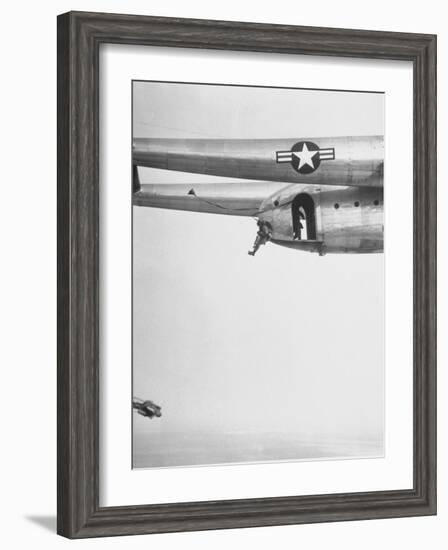 82nd Airborne Trooper Demonstrating Perfect Jump Form with Hands Clenched-Hank Walker-Framed Photographic Print