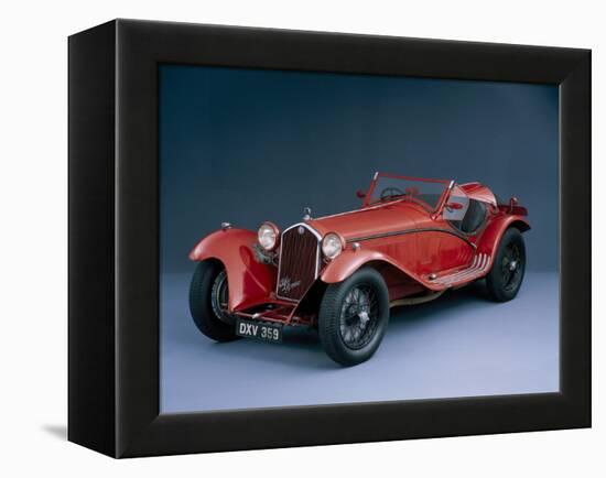 A 1933 Alfa Romeo 8C 2300 Corto-null-Framed Premier Image Canvas