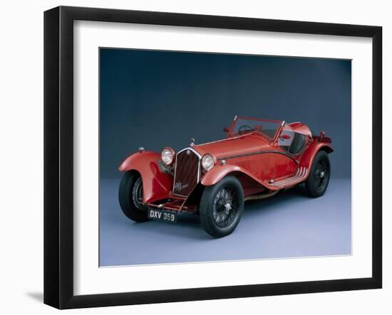 A 1933 Alfa Romeo 8C 2300 Corto-null-Framed Premium Photographic Print