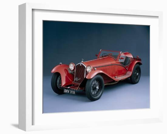 A 1933 Alfa Romeo 8C 2300 Corto-null-Framed Photographic Print