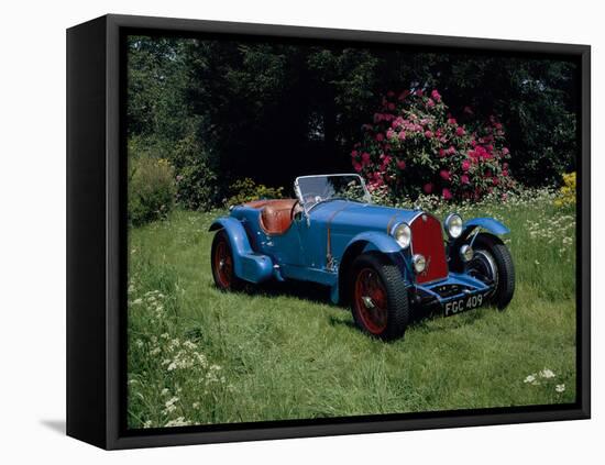 A 1933 Alfa Romeo 8C 2300-null-Framed Premier Image Canvas