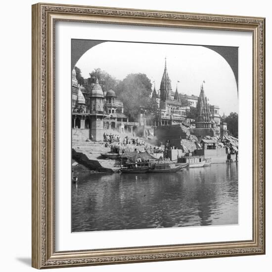 A Burning Ghat on the Ganges at Benares (Varanas), India, 1900s-Underwood & Underwood-Framed Photographic Print