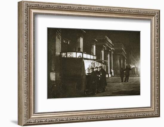 A coffee stall at Hyde Park Corner, London, 20th century-Unknown-Framed Photographic Print