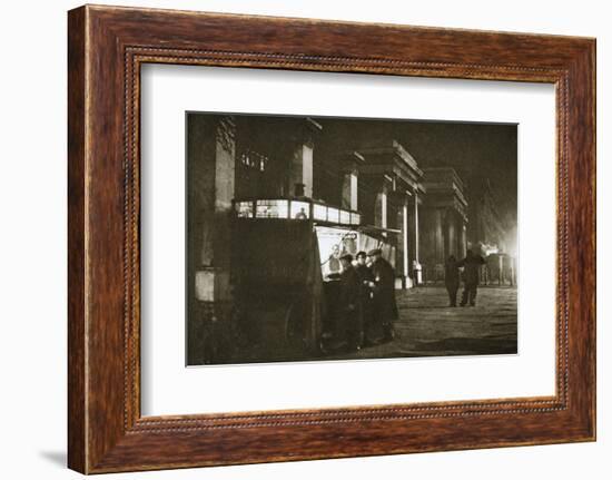 A coffee stall at Hyde Park Corner, London, 20th century-Unknown-Framed Photographic Print