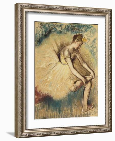 A Dancer Putting on Her Shoe; Danseuse Attachant Sa Chaussure, 1896-Edgar Degas-Framed Giclee Print