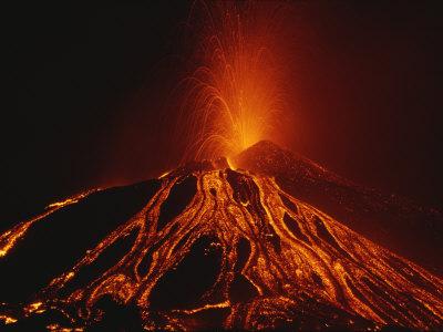 A Fiery New Cone On Mount Etna Upstages Sicilys Night Sky In 2002