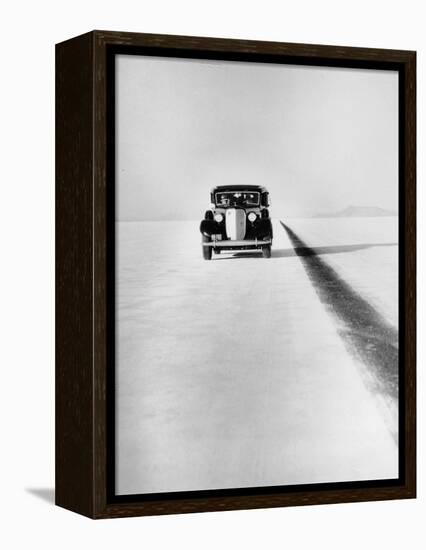 A Ford Lincoln on the Bonneville Salt Flats, Utah, 1935-Unknown-Framed Premier Image Canvas