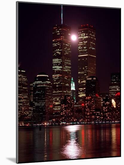 A Full Moon Rises Between New York's Twin Towers for the Second Time This Month-null-Mounted Photographic Print