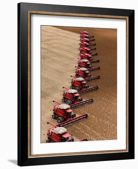 A Group of Harvesters Performs its Task in Establishing the State's North of Mato Grosso-Roberto Pera-Framed Photo