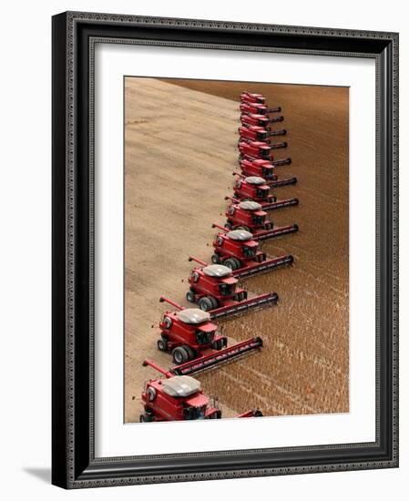 A Group of Harvesters Performs its Task in Establishing the State's North of Mato Grosso-Roberto Pera-Framed Photo