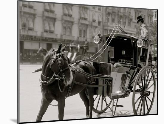 A Hansom at Madison Square, New York-null-Mounted Photo