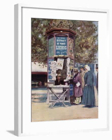 A Kiosque, Paris-Mortimer Ludington Menpes-Framed Giclee Print