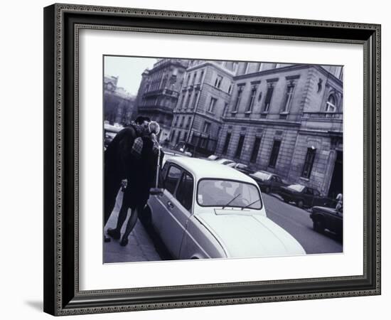 A Kiss in Winter, Paris, France-Walter Bibikow-Framed Photographic Print