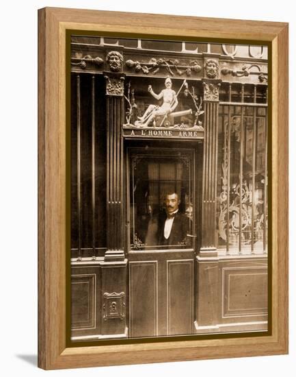 A? L'Homme Arme?, 25 Rue des Blancs Manteaux, Paris 1900-Eugène Atget-Framed Premier Image Canvas
