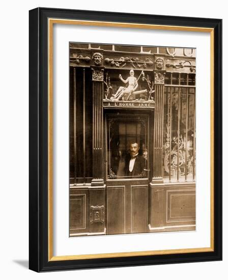 A? L'Homme Arme?, 25 Rue des Blancs Manteaux, Paris 1900-Eugène Atget-Framed Photographic Print