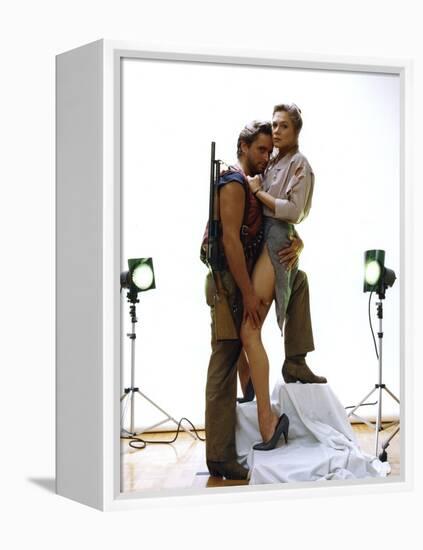 A la poursuite du diamant vert Romancing the stone by Robert Zemeckis with Michael Douglas and Kath-null-Framed Stretched Canvas