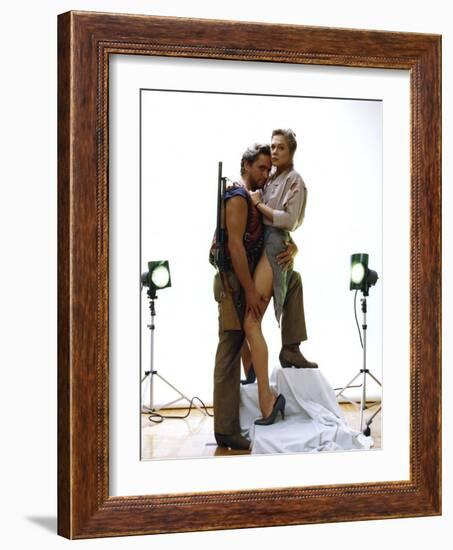 A la poursuite du diamant vert Romancing the stone by Robert Zemeckis with Michael Douglas and Kath-null-Framed Photo