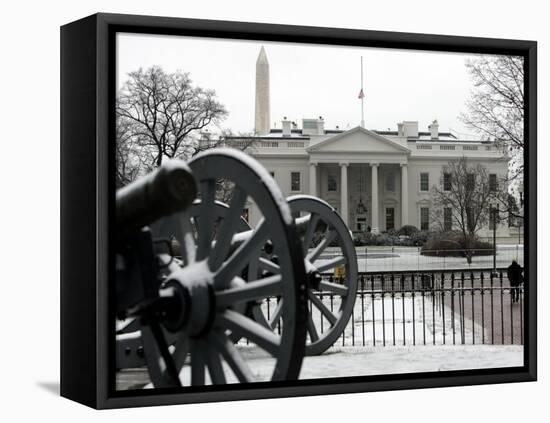 A Light Dusting of Snow Covers the Ground in Front of the White House-Ron Edmonds-Framed Premier Image Canvas