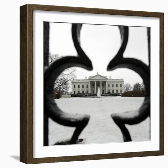 A Light Dusting of Snow Covers the Ground in Front of the White House-Ron Edmonds-Framed Photographic Print