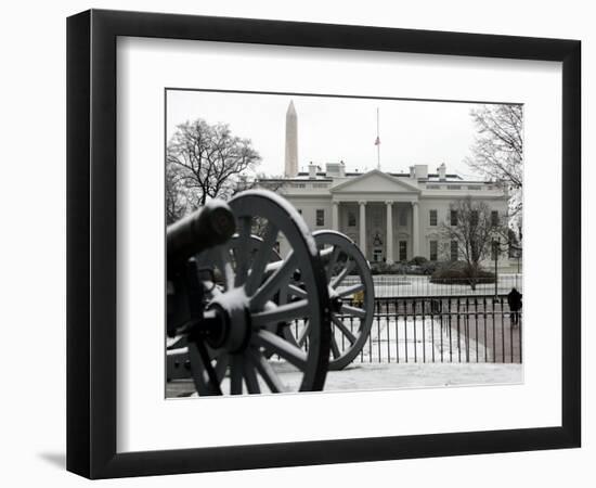 A Light Dusting of Snow Covers the Ground in Front of the White House-Ron Edmonds-Framed Photographic Print