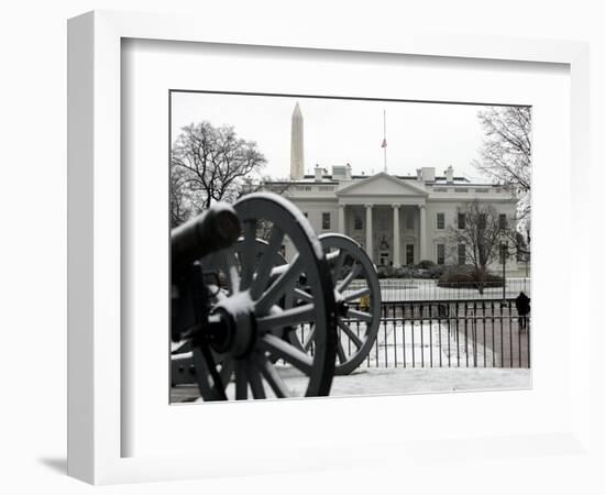 A Light Dusting of Snow Covers the Ground in Front of the White House-Ron Edmonds-Framed Photographic Print