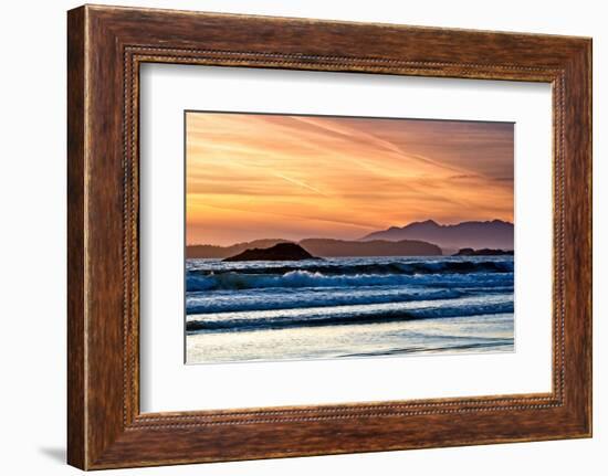 A Long Beach Sunset-Chuck Burdick-Framed Photographic Print