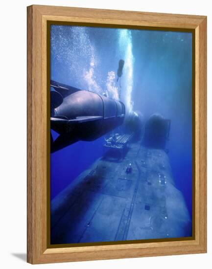 A MK-8 Mod-0 Seal Delivery Vehicle Rendezvous with the USS Kamehameha-Stocktrek Images-Framed Premier Image Canvas