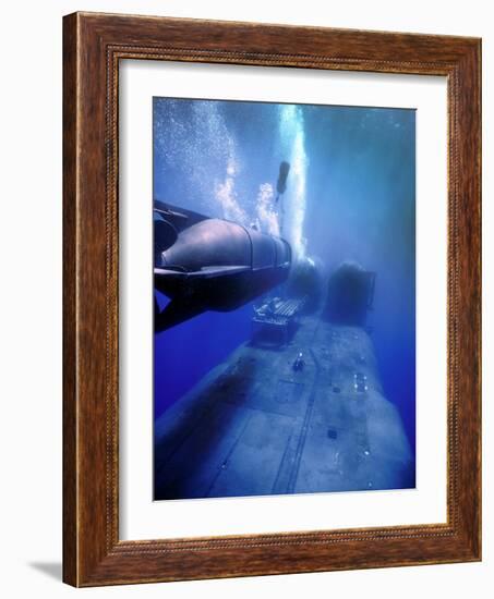 A MK-8 Mod-0 Seal Delivery Vehicle Rendezvous with the USS Kamehameha-Stocktrek Images-Framed Photographic Print