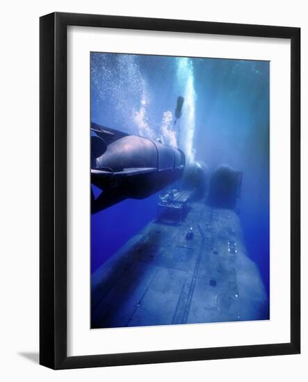 A MK-8 Mod-0 Seal Delivery Vehicle Rendezvous with the USS Kamehameha-Stocktrek Images-Framed Photographic Print