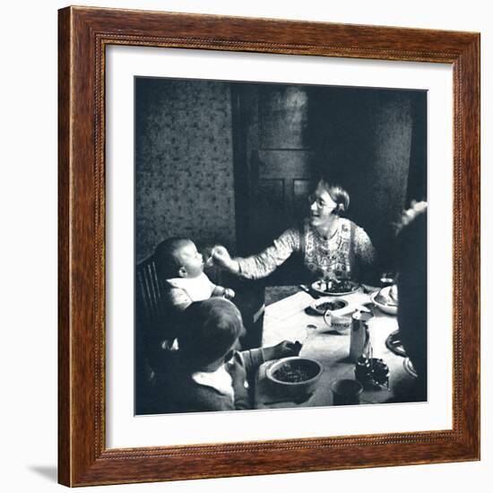 'A nice hot dinner', 1941-Cecil Beaton-Framed Photographic Print