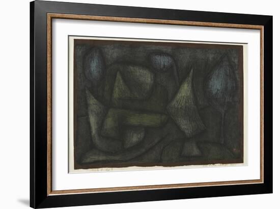 A Park Late in the Evening (Ein Park Abends Spät)-Paul Klee-Framed Giclee Print