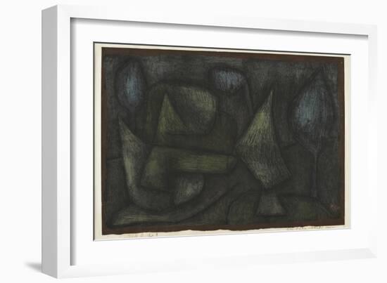 A Park Late in the Evening (Ein Park Abends Spät)-Paul Klee-Framed Giclee Print