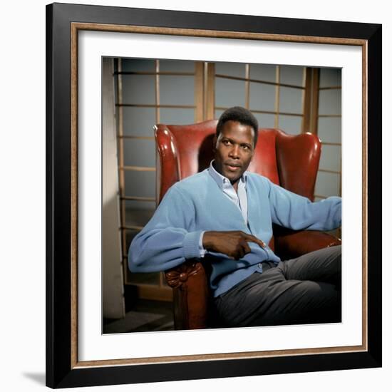 A Patch Of Blue, Sidney Poitier, 1965-null-Framed Photo