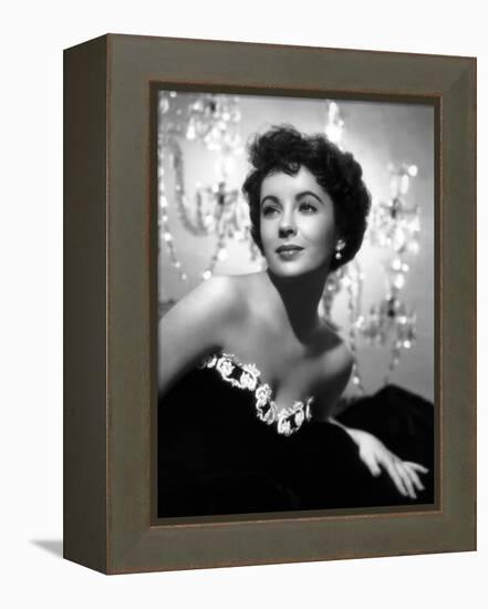 A PLACE IN THE SUN, 1951 directed by GEORGE STEVENS with Elizabeth Taylor (b/w photo)-null-Framed Stretched Canvas