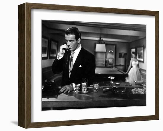 A Place in the Sun, Montgomery Clift, Elizabeth Taylor, 1951-null-Framed Premium Photographic Print