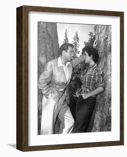 A Place in the Sun, Montgomery Clift, Elizabeth Taylor, 1951-null-Framed Premium Photographic Print