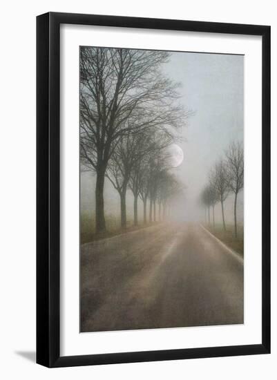 A Quiet Place-Ily Szilagyi-Framed Giclee Print