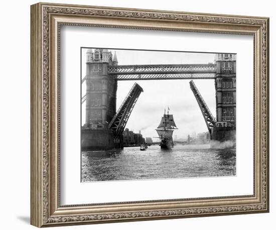 A Replica of Francis Drakes Ship the Golden Hinde Sails Down the Thames, September 1974-null-Framed Photographic Print