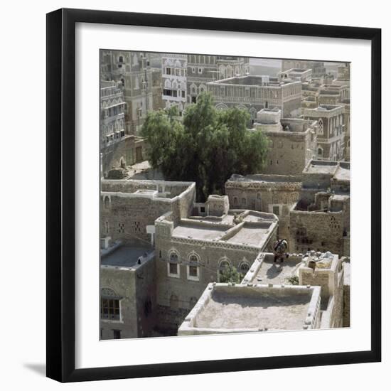 A rooftop view of San'a-Werner Forman-Framed Giclee Print