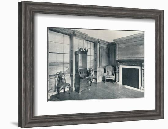 A room of c1740 from 63, Mansell Street, c1740-Unknown-Framed Photographic Print