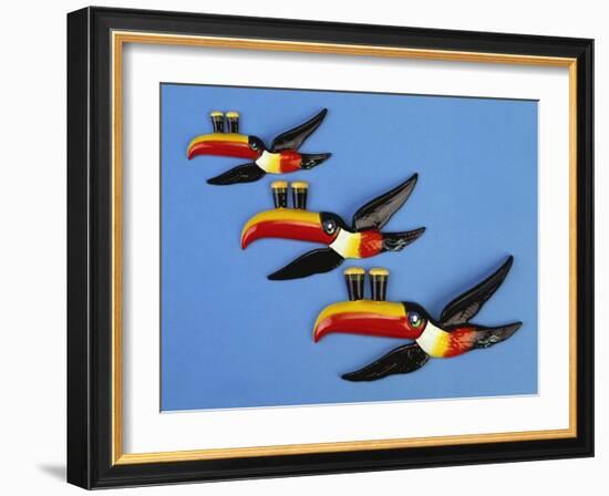 A Set of Three Carltonware Graduated Guinness Advertising Toucan Wall Hangings-null-Framed Giclee Print