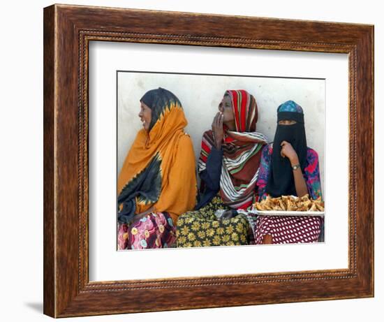 A Somali Woman in Hargeisa, Somalia-null-Framed Photographic Print