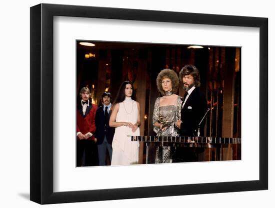 A STAR IS BORN, 1976 directed by FRANK PIERSON (photo)--Framed Photo