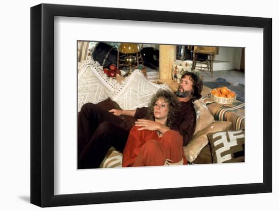 A STAR IS BORN, 1976 directed by FRANK PIERSON with Kris Kristofferson and Kris Kristofferson (phot-null-Framed Photo